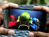Samsung Galaxy Nexus: Ryzí Google s Androidem 4.0