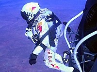 Red Bull Stratos: Felix Baumgartner je rychlejší než zvuk