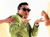 PSY: Crackin‘ Gangnam Style pro Wonderful Pistachios (Super Bowl 2013)