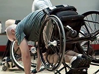 Guinness: Basketbal na invalidních vozících