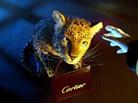 Cartier: Vánoční příběh s levhartem (Winter Tale)