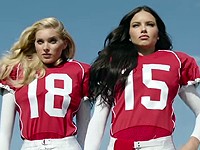 Victoria’s Secret: Andělky hrají fotbal (Super Bowl 2016)