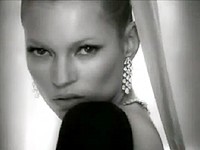 BULGARI: Kate Moss miluje parfém a šperky