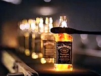 Jack Daniel’s Fire: Pijte pouze mražené (2015)